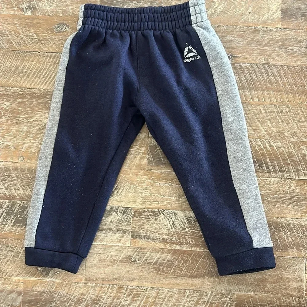 Reebok boys sweat